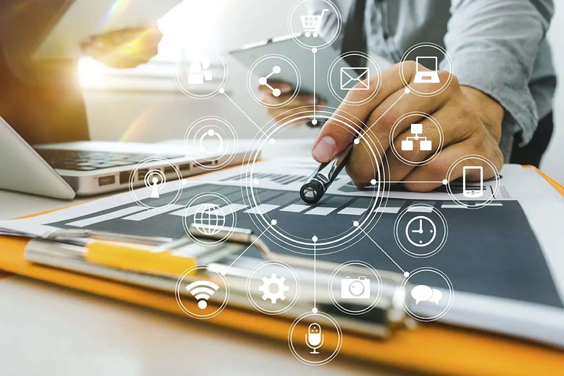 Cumplimiento Legal y Normativo